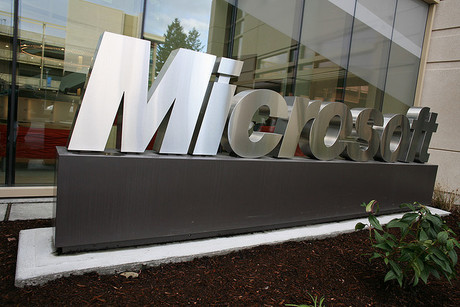Microsoft to host Office 365, CRM suite in Aust