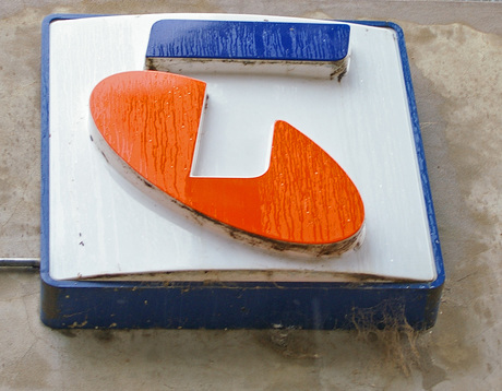 Telstra may sue Vodafone over 4G speed claims Telstra may sue Vodafone over 4G speed claims