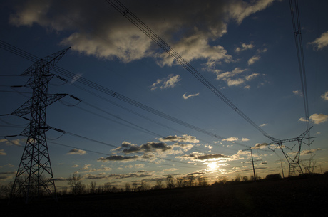 CEPU slams plans for overhead NBN trial