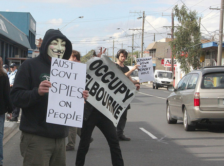 Aussie spies could tap entire internet; Symantec settles on new CEO