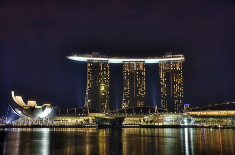 Hackers target CEOs; Immigration Dept broke privacy law; Juniper CEO mysteriously quits