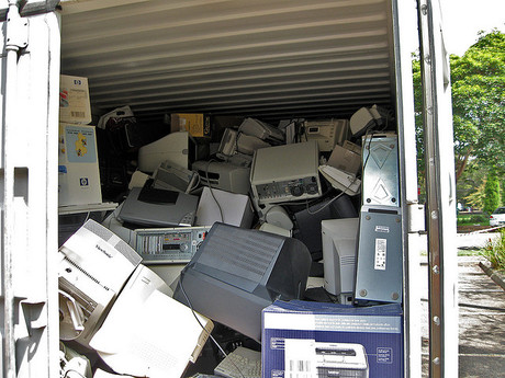 Australia behind the e-waste curve Australia behind the e-waste curve