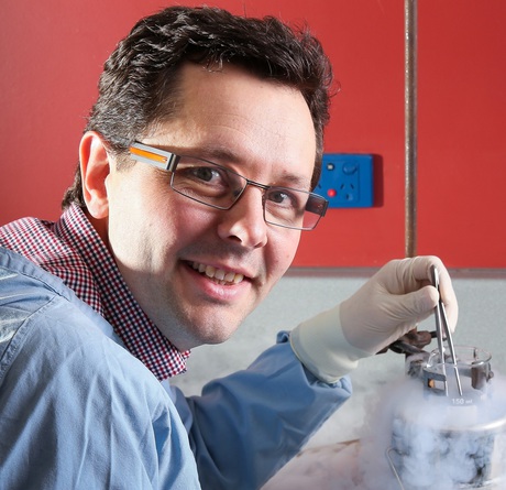 Mark Hutchinson to direct Nanoscale BioPhotonics centre Mark Hutchinson to direct Nanoscale BioPhotonics centre