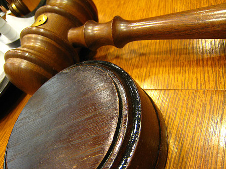 TPG fends off FTTB court case, faces rival bid for iiNet TPG fends off FTTB court case, faces rival bid for iiNet