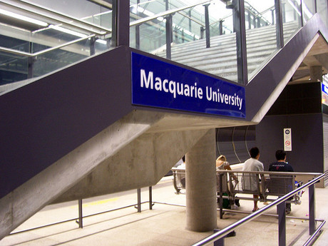 Macquarie Uni drops Gmail for Office 365