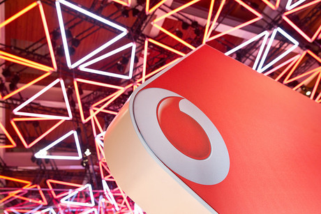 Vodafone, TPG sign $1bn agreement
