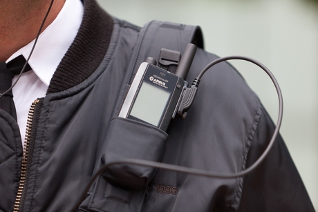 German Federal security forces equipped with tiny TETRA radios