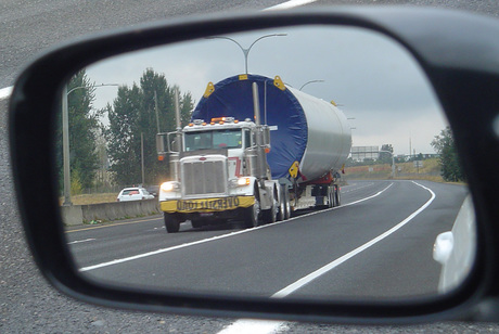 FactCheck: do better pay rates for truck drivers improve safety?