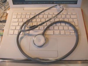 Govt offers security checks for ASX100 firms