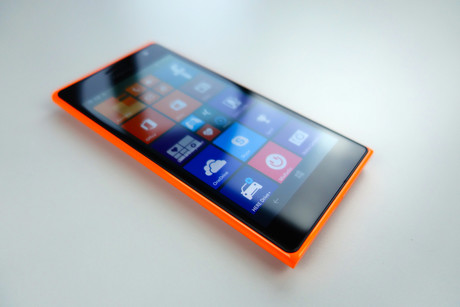 Microsoft to slash up to 1850 mobile jobs Microsoft to slash up to 1850 mobile jobs