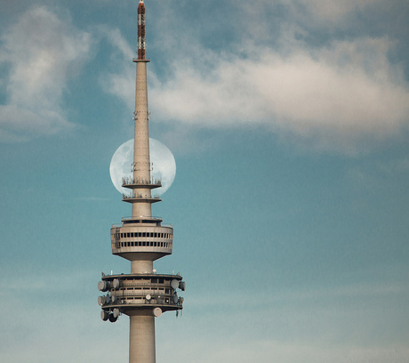 Telstra still leads by mobile download speeds