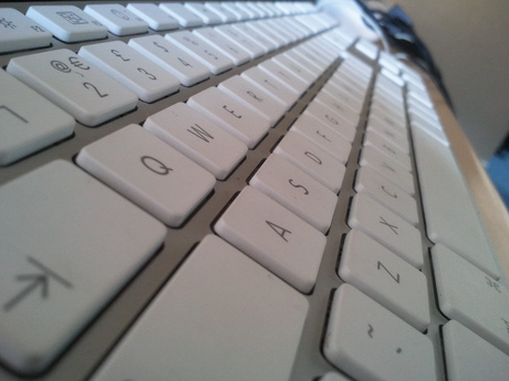 New malware exposes Macs to full concealed control