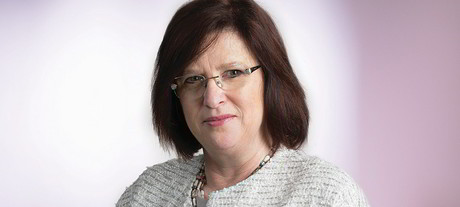 Telstra COO Kate McKenzie retires