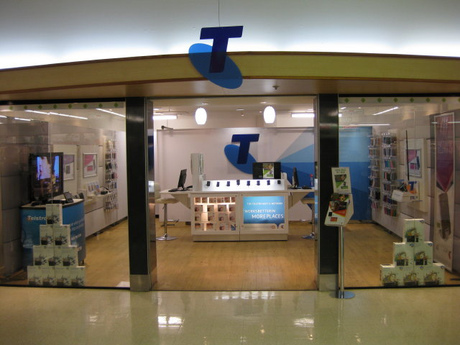 Telstra to spend $3bn on improving customer experience