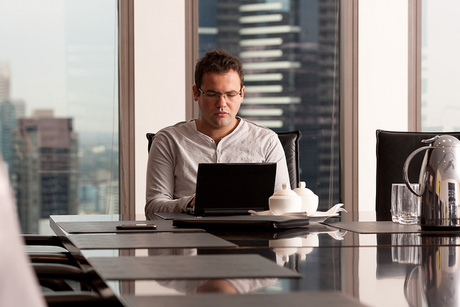 Dick Smith helps Kogan.com exceed FY16 forecast