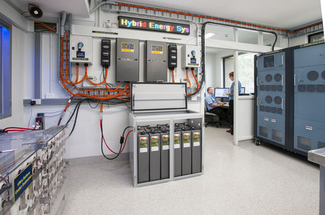 New hybrid energy centre transforming low-emission technologies New hybrid energy centre transforming low-emission technologies