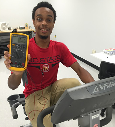 Wearable electronics powered by body heat Wearable electronics powered by body heat