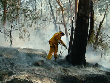 Victoria expands pool of emergency radio broadcasters