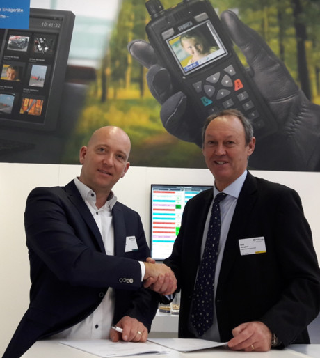 Partnership strengthened between Sepura and Abiom