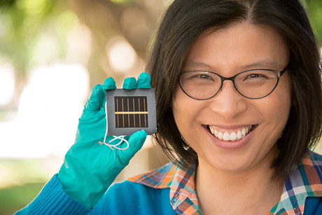 New efficiency record for perovskite solar cells