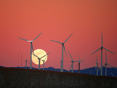 Google aims for 100% renewable energy by 2017 Google aims for 100% renewable energy by 2017