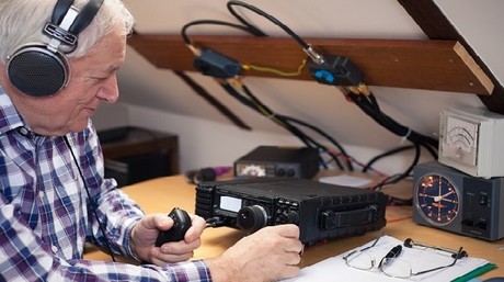 Finnish hams celebrate with OF prefix