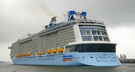 VR helps port prepare for megaliner