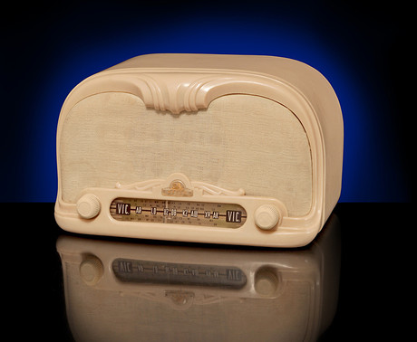 Vintage radios on display at Melbourne exhibition