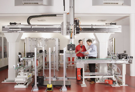 DriveACADEMY is geared up for training in 2017