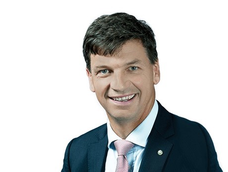 Data to be a central plank of govt: Taylor