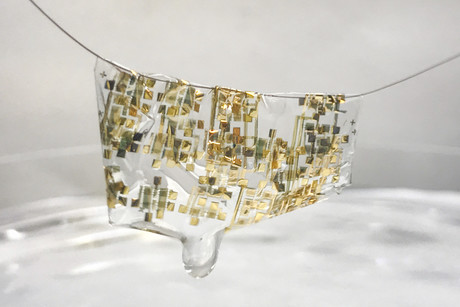Flexible, organic and biodegradable: electronics based on human skin Flexible, organic and biodegradable: electronics based on human skin