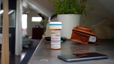 Clever electronic cap