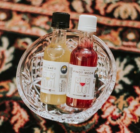 Ready wines for cats