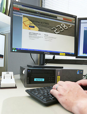 Defence to hold ICT support services tender in August