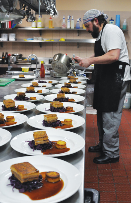 Feeding the troops at Australia&#39;s Antarctic and sub-Antarctic stations