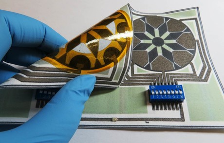 Bacteria-powered batteries activated by human spit Bacteria-powered batteries activated by human spit
