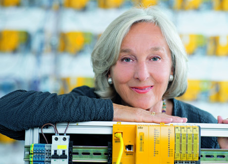 Driving force in German safety technology to retire