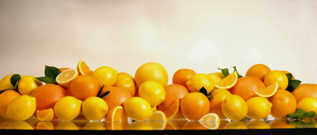 Citrus consumption and dementia