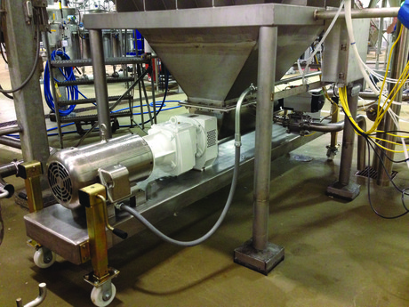 Progressing cavity pumps for high pressure or viscous food and beverage applications Progressing cavity pumps for high pressure or viscous food and beverage applications