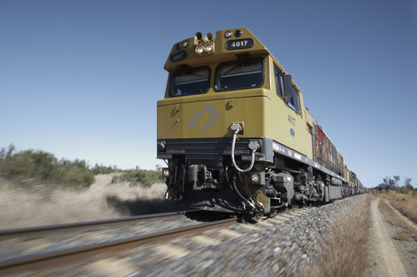 Aurizon taps Radlink for TETRA rollout Aurizon taps Radlink for TETRA rollout