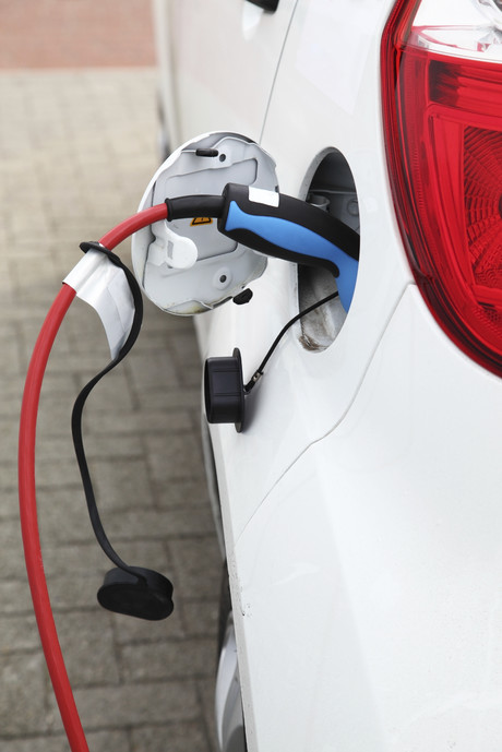 Charge your electric vehicle in five minutes Charge your electric vehicle in five minutes