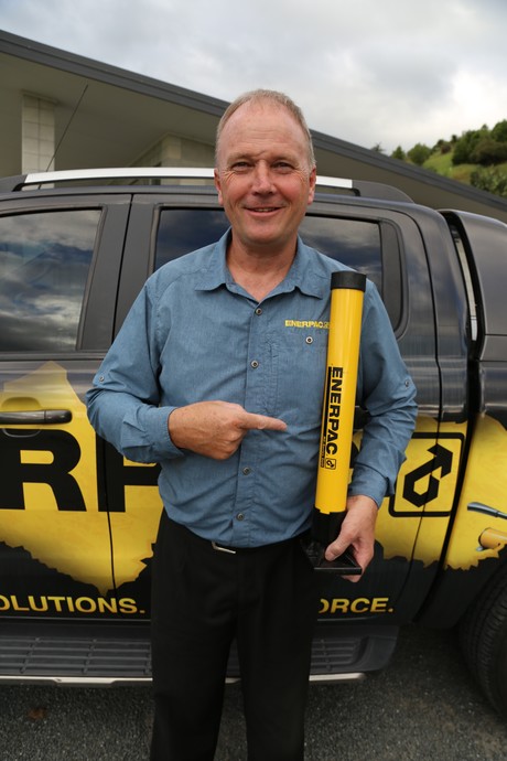 Fake hydraulic cylinders lead to rejected service claims Fake hydraulic cylinders lead to rejected service claims