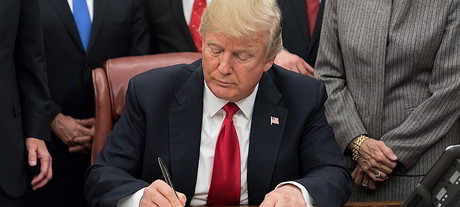 Trump blocks Broadcom's takeover of Qualcomm Trump blocks Broadcom's takeover of Qualcomm