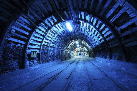 Chilean mine adopts Motorola radio system