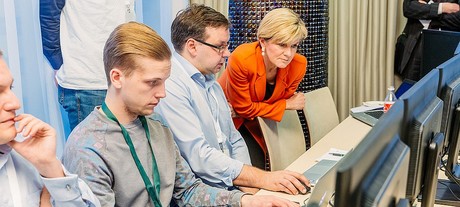 Smartphones put to use in Locked Shields Smartphones put to use in Locked Shields