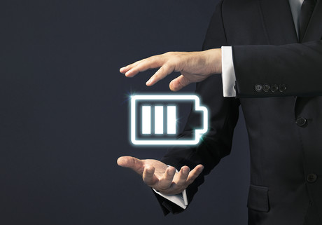 Low-power application design with MEMS accelerometers