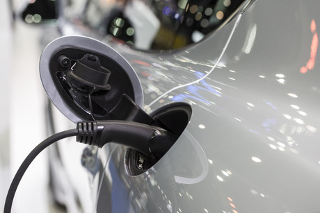 Qld supports electric vehicles with funding grants Qld supports electric vehicles with funding grants