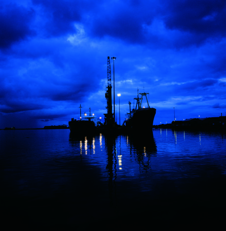 Mini infrared cameras to enable autonomous ship navigation