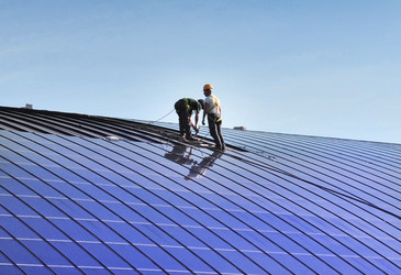 Industry pushes to scrap Queensland's solar regulation Industry pushes to scrap Queensland's solar regulation