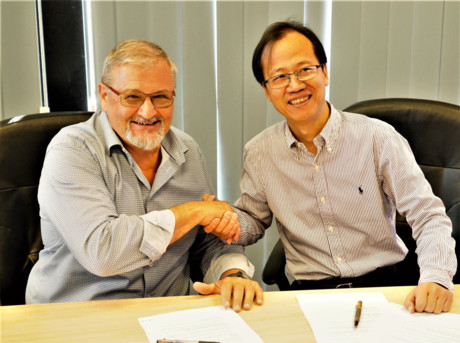 Partnership to bring more lithium-ion batteries to Australia